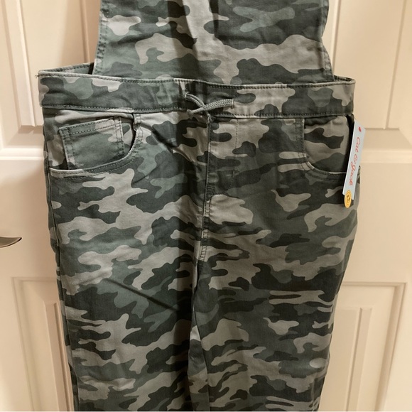 Girls Camo Overalls Size 18 XXL Camouflage Bib Overalls Stretch - Picture 5 of 15